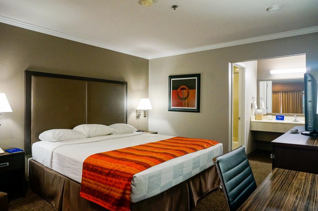 Motel Super 8 By Wyndham Mountain View Esterno foto