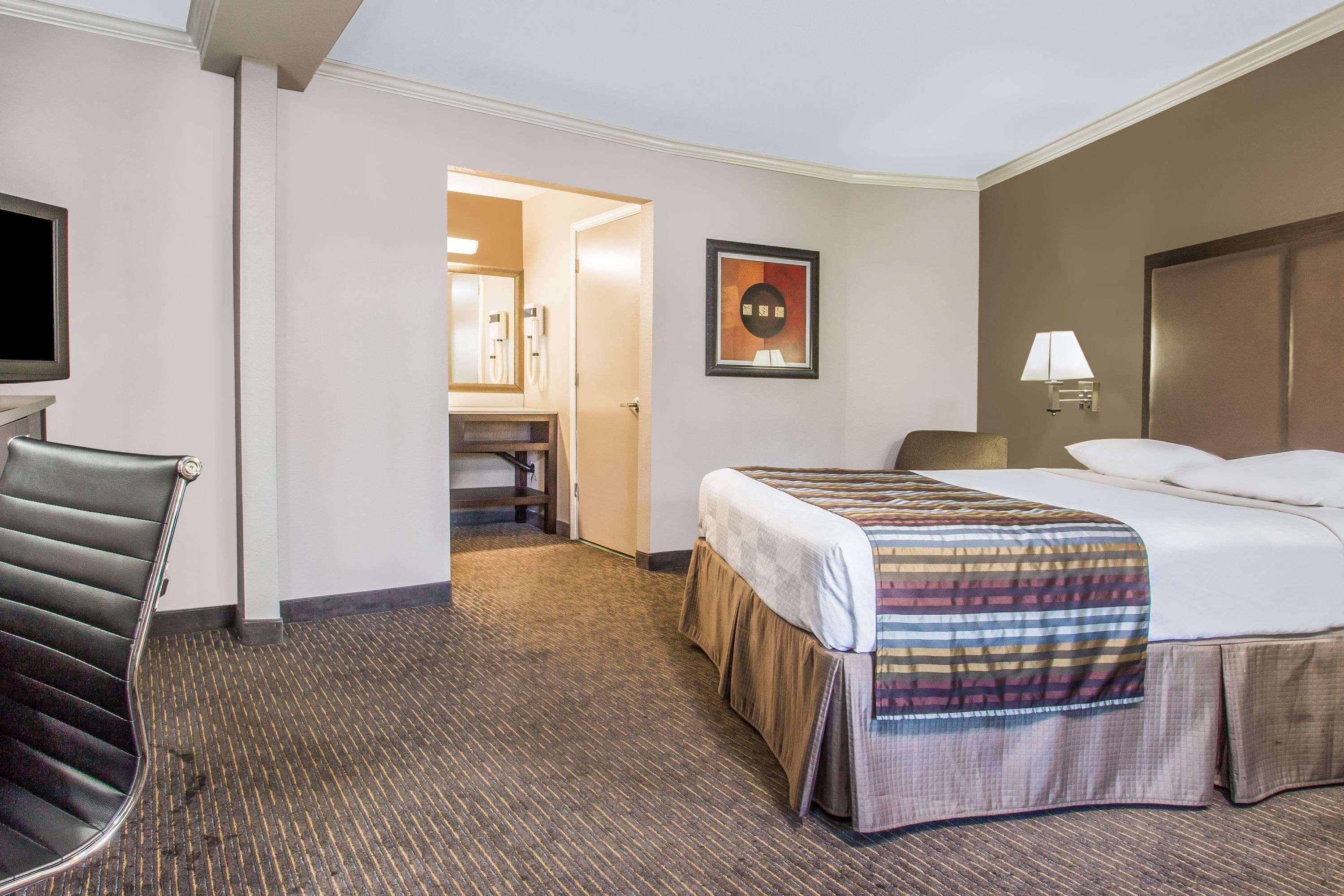 Motel Super 8 By Wyndham Mountain View Esterno foto