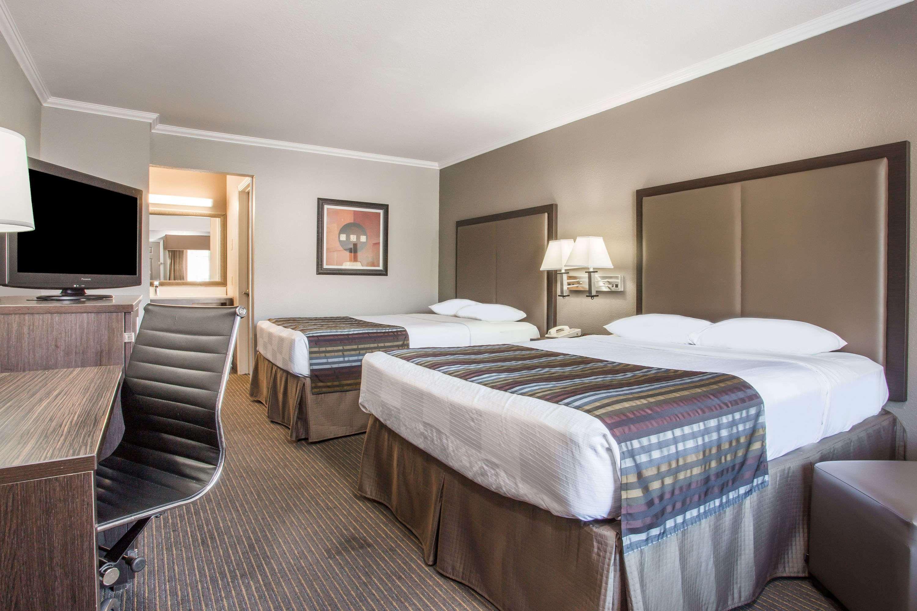 Motel Super 8 By Wyndham Mountain View Esterno foto